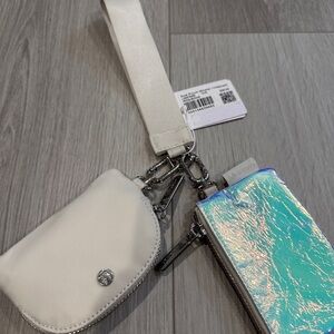 Lululemon dual pouch wristlet